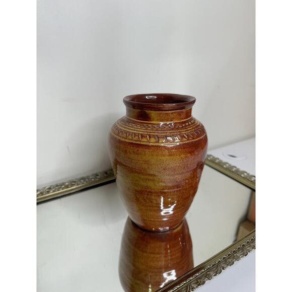 Beautiful Fall Autumn Colored Signed Pottery Vase - Picture 3 of 8